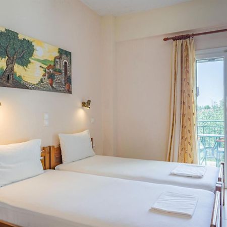 Vasiliki Apartments Stoúpa Extérieur photo