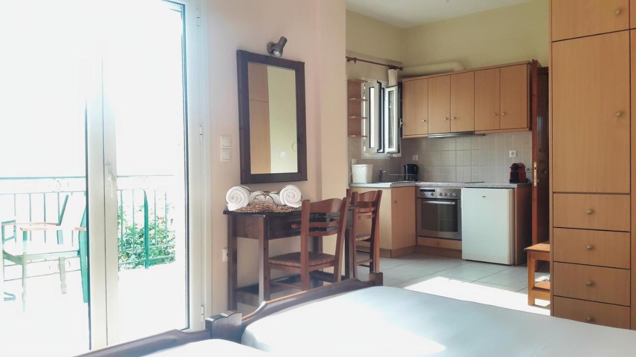 Vasiliki Apartments Stoúpa Extérieur photo