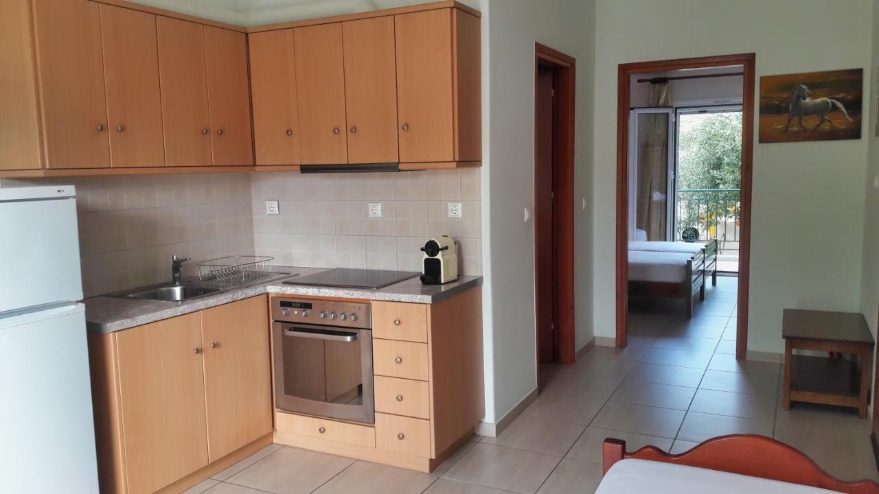 Vasiliki Apartments Stoúpa Extérieur photo