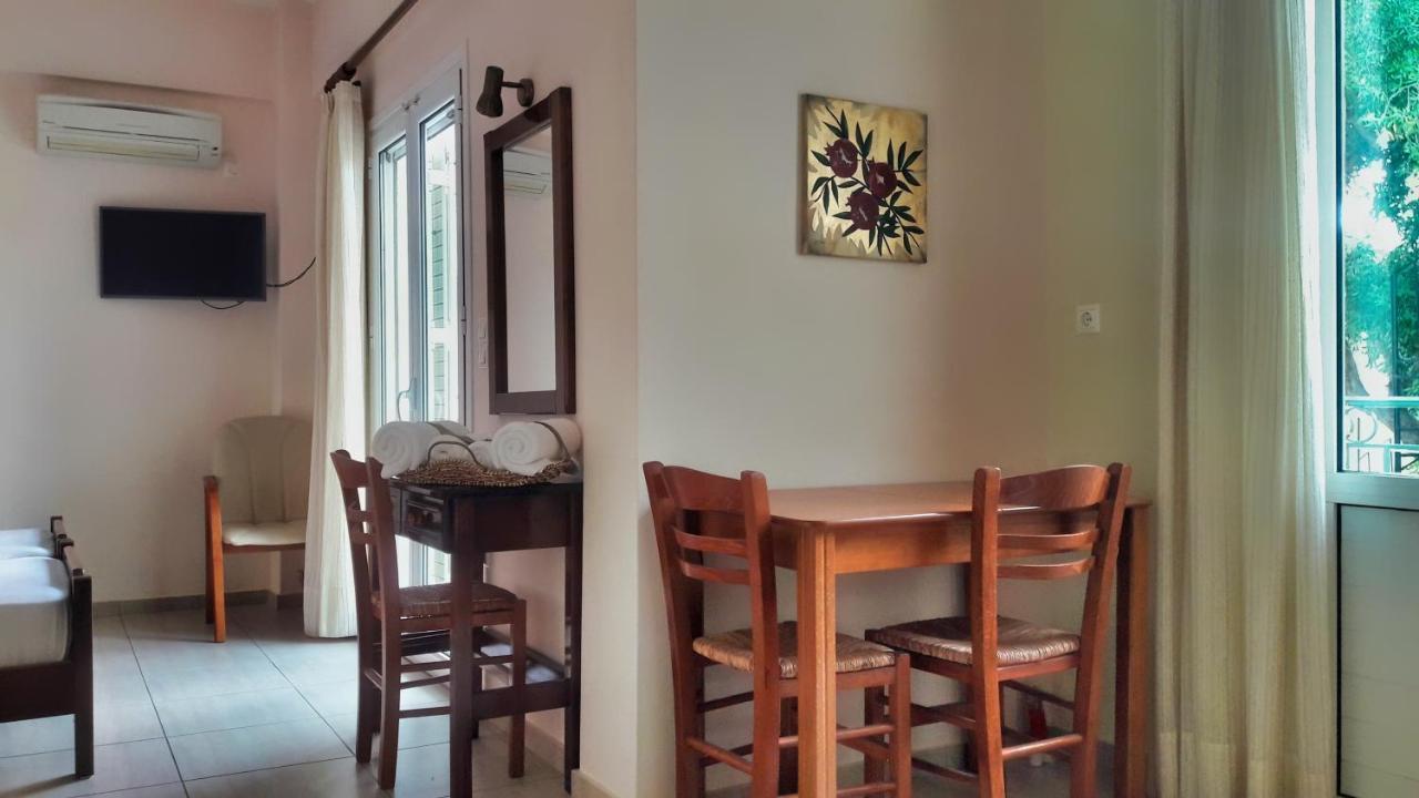 Vasiliki Apartments Stoúpa Extérieur photo