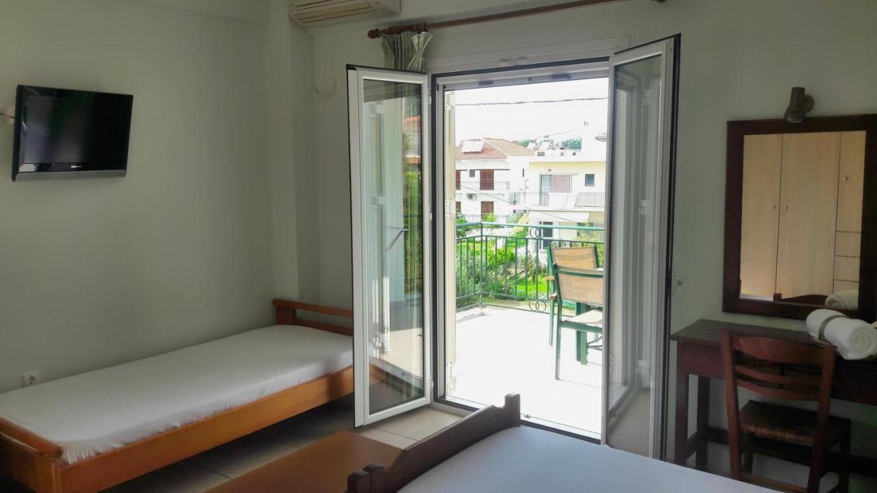 Vasiliki Apartments Stoúpa Extérieur photo