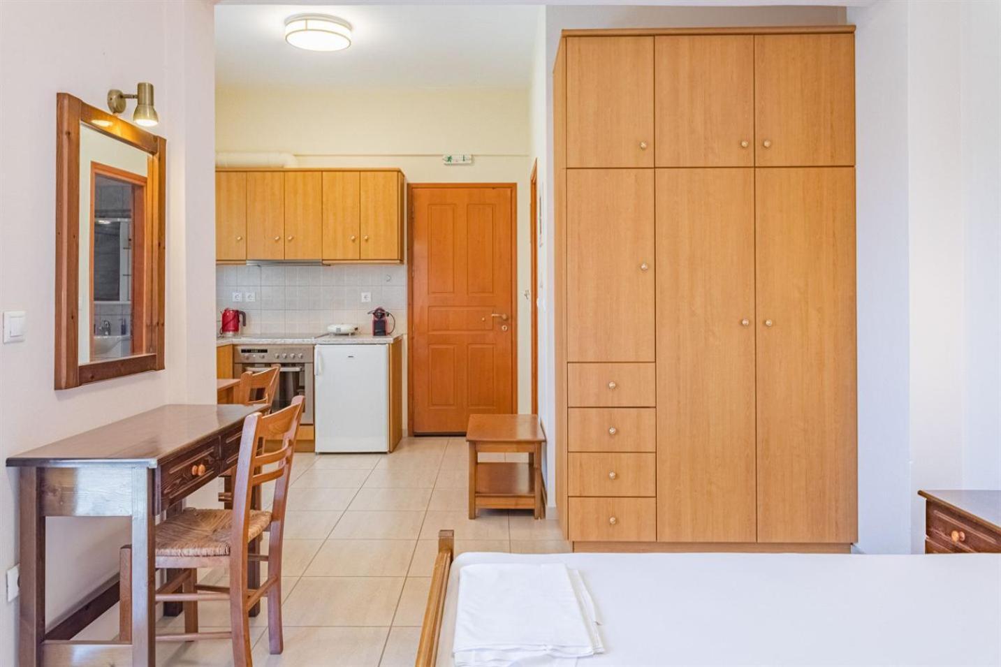 Vasiliki Apartments Stoúpa Extérieur photo