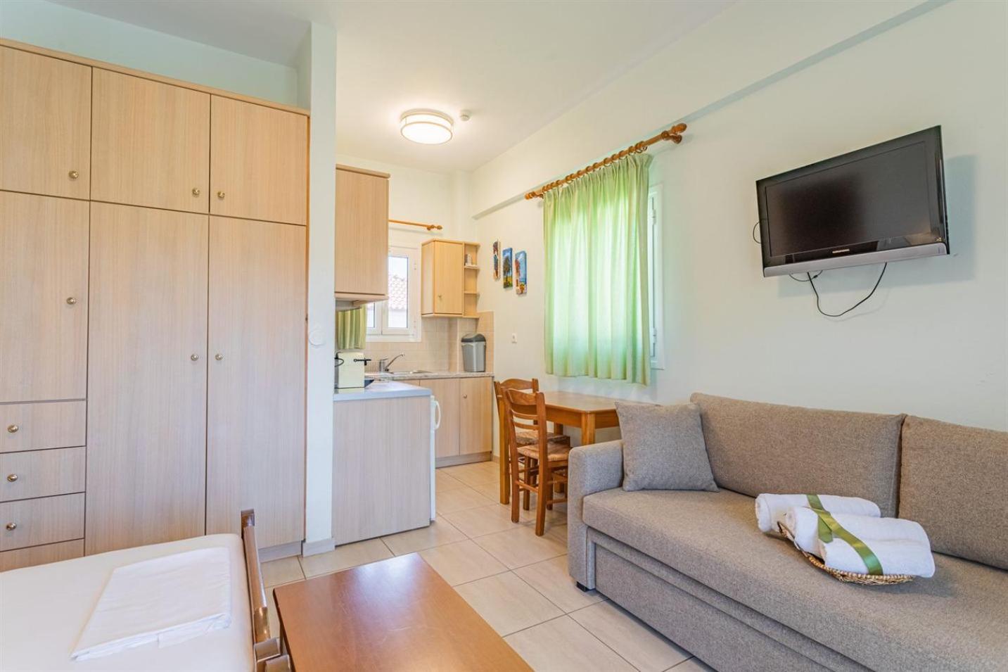Vasiliki Apartments Stoúpa Extérieur photo