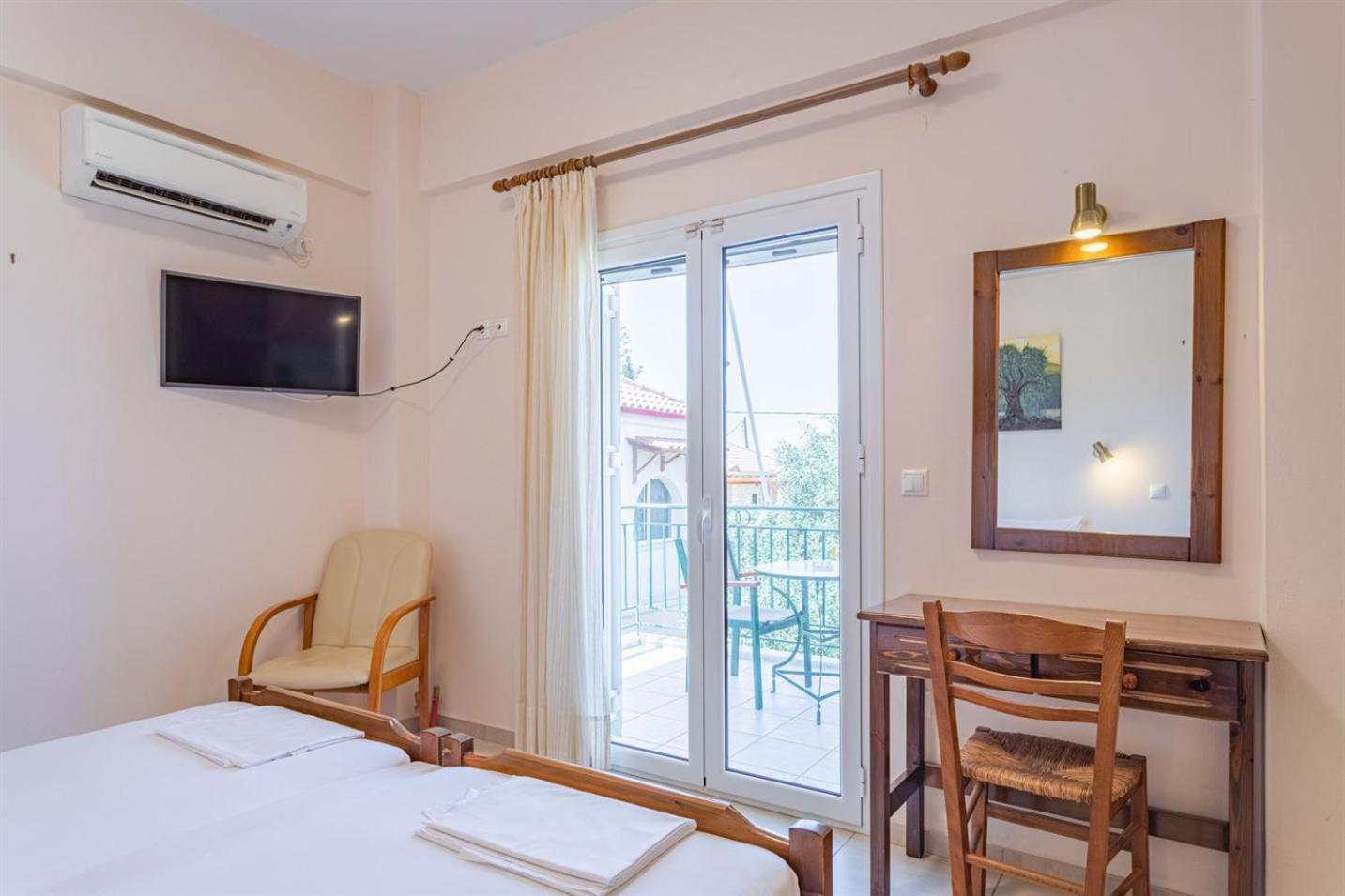 Vasiliki Apartments Stoúpa Extérieur photo